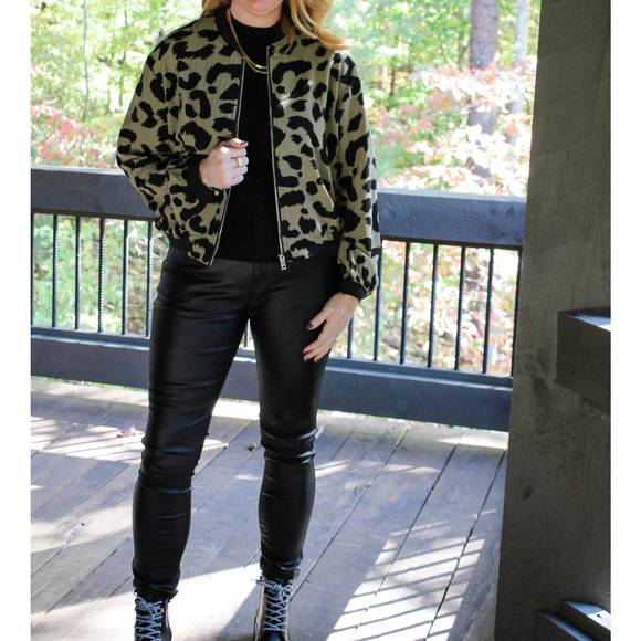 NEW MOLLY BRACKEN print jacket in khaki - Picture 5 of 5